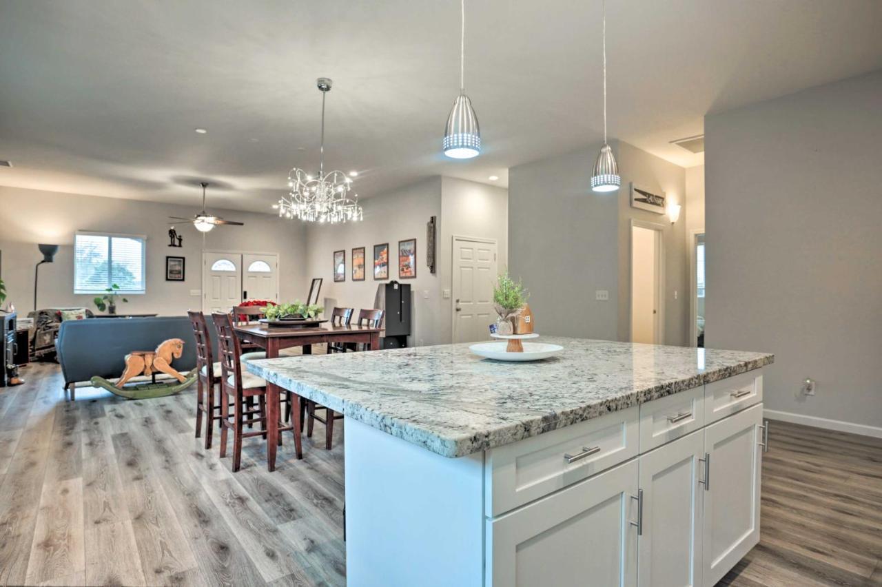 Stunning Clovis Home About 1 Mile To Old Town! Exterior foto